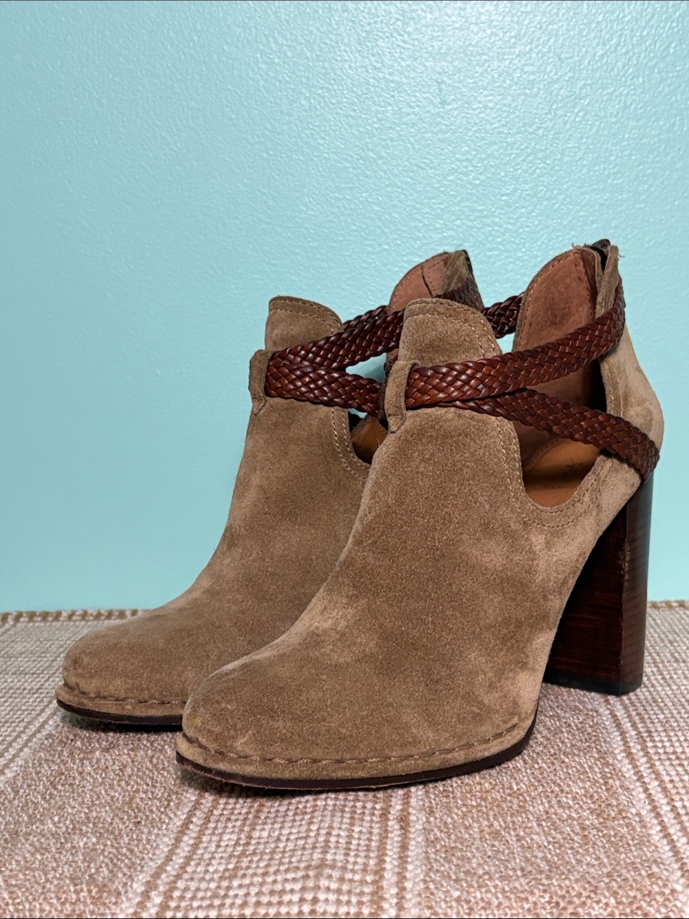 Frye Olive Suede Margaret Shootie Ankle Booties/Leather Ankle Strap. Size-9